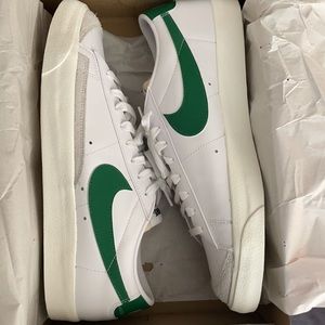 Nike Blazer Low ‘77 Vintage Pine Green / White Size 14